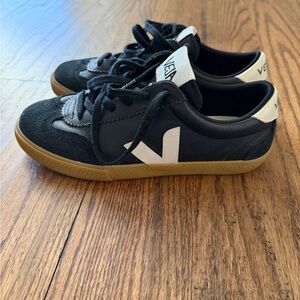 Veja Volley Black and White Sneakers Women 7 EU 38